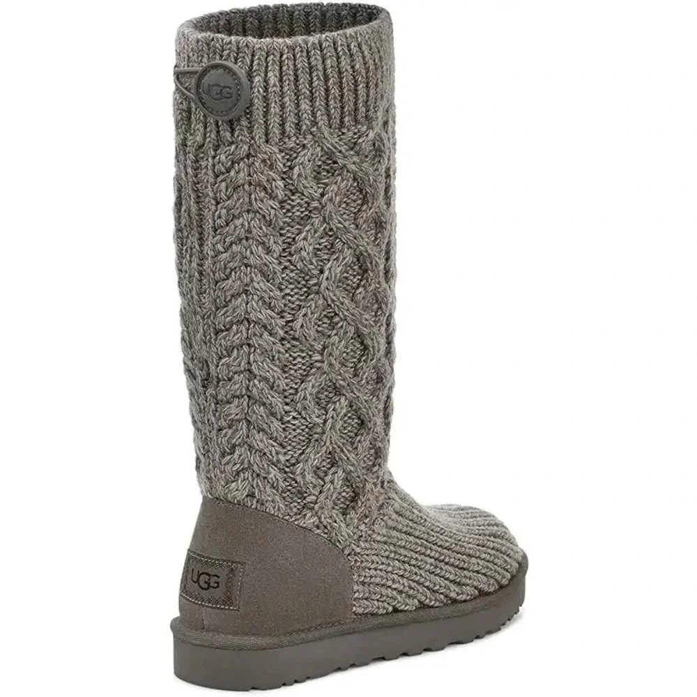 UGG Kids' Classic Cable Knit Water Resistant Boot in Grey Sz: 3